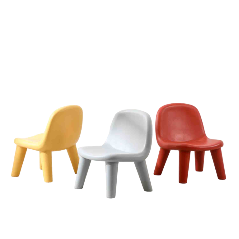 Plastic Chair Lounge - Safe for Kids | LEUKHOME